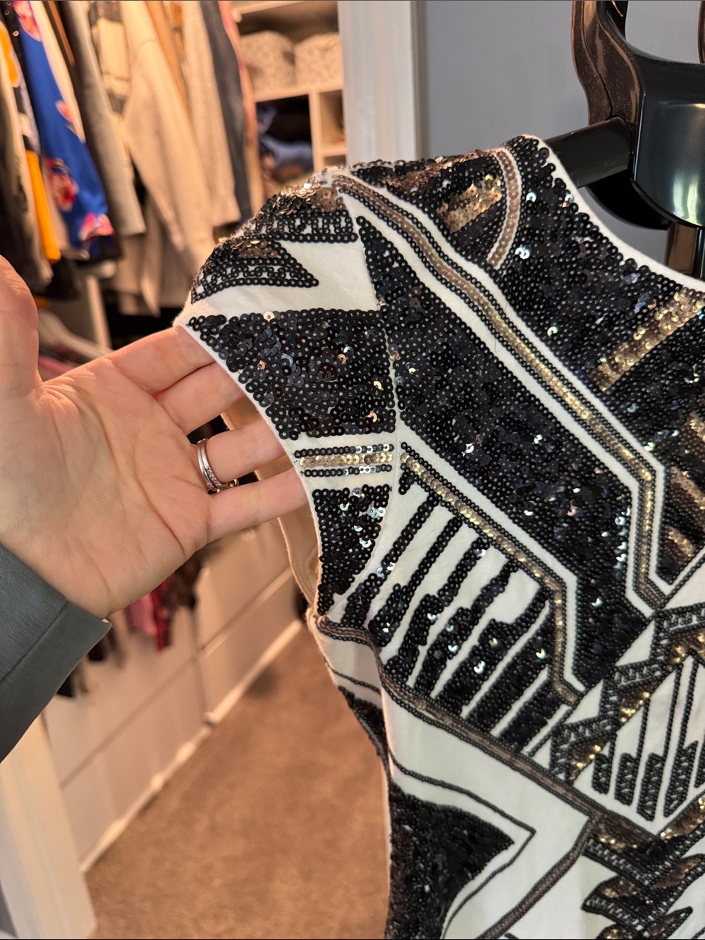 Black & White Sequin Geometric Cocktail Dress - Picture 4 of 8